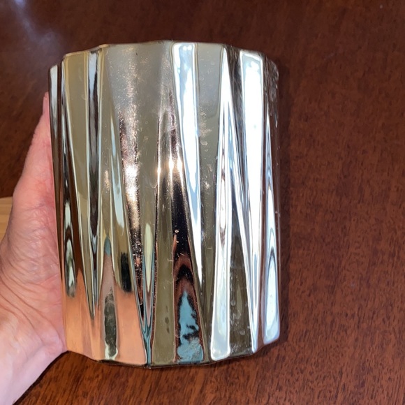 Shiny Gold Opaque Glass Jar with Lid - Picture 5 of 9